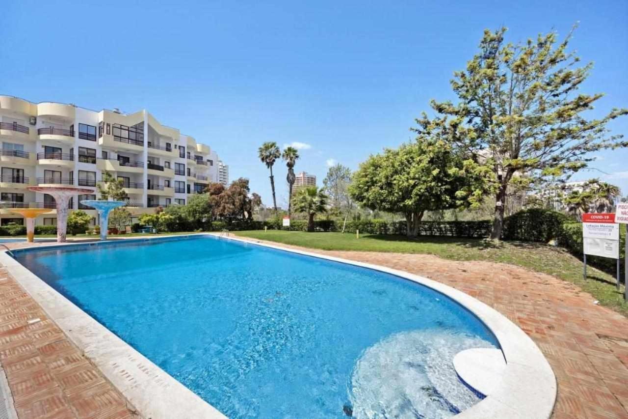 Apartamentos Torre Da Rocha Frente Ao Mar ポルティマン エクステリア 写真