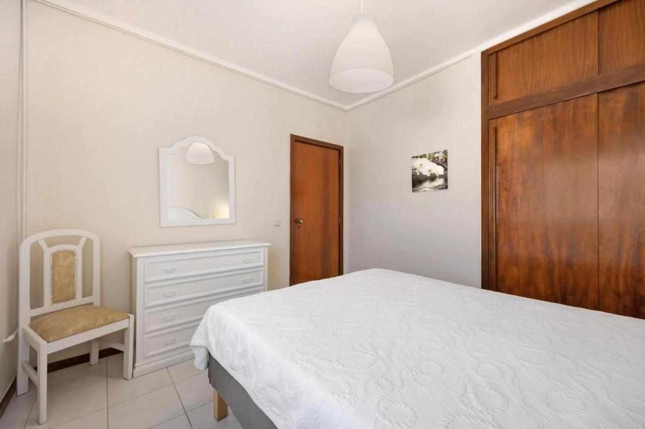 Apartamentos Torre Da Rocha Frente Ao Mar ポルティマン エクステリア 写真